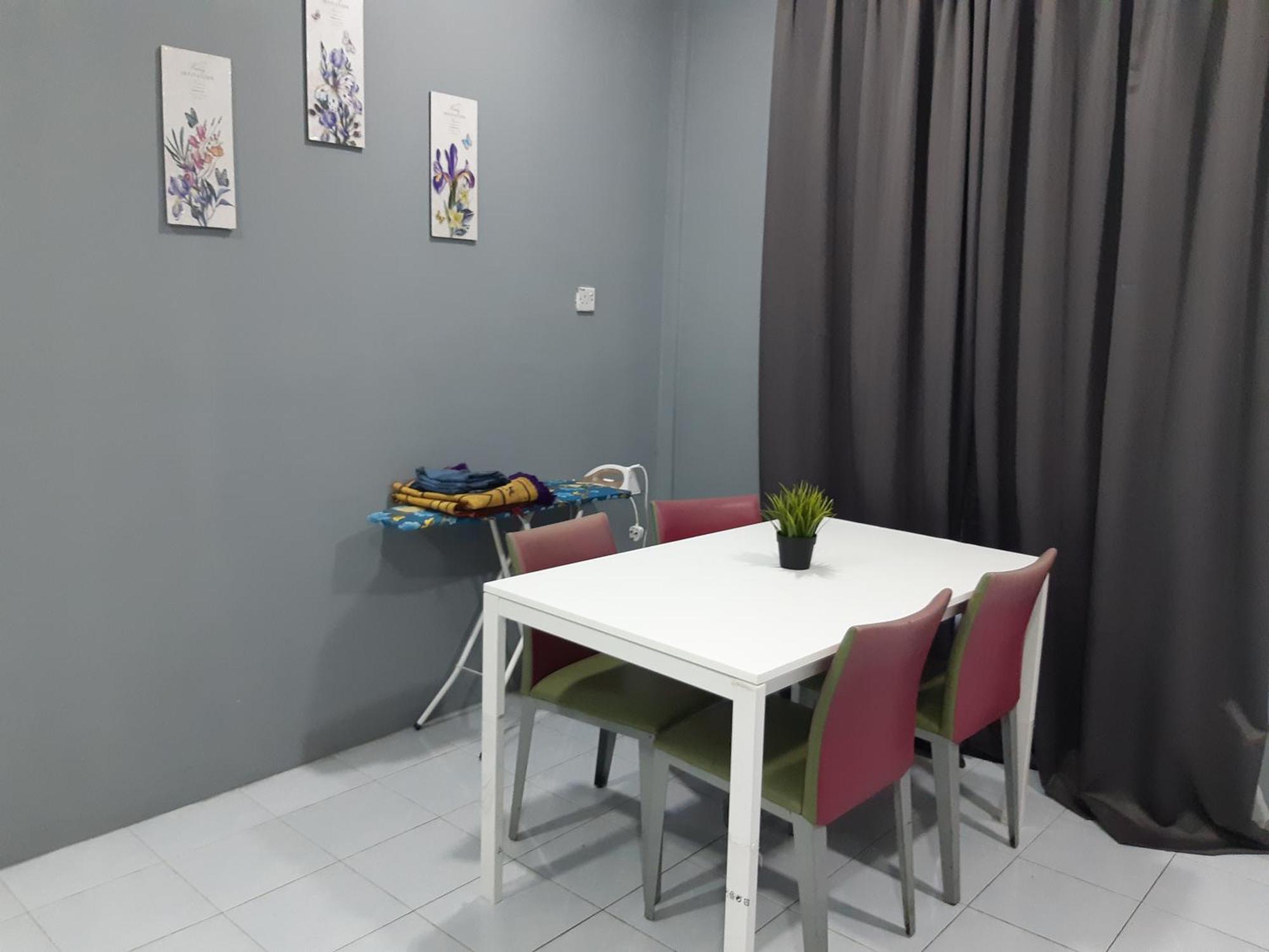 Anis Homestay Gua Musang Bagian luar foto